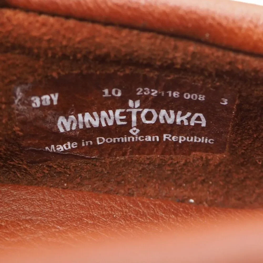 Minnetonka Deerskin Kilty Moc Toe Slip-on Loafers Carmel Brown 232116 Women's 10